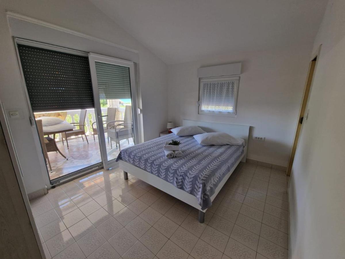 Apartman Lugovic Šibenik Kültér fotó